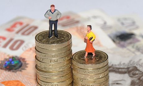 Diskriminim gjinor, zhveshja e grave nga pronat. Pse favorizohen meshkujt e familjes?